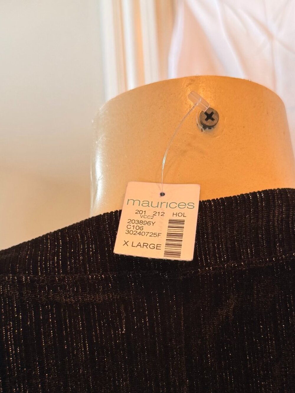 Maurices Black w/Silver shimmering thread LS Cardigan Women's XL New With Tags! - Picture 2 of 4